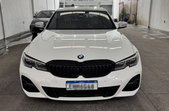 BMW 330i 2.0 16V TURBO GASOLINA M SPORT AUTOMÁTICO